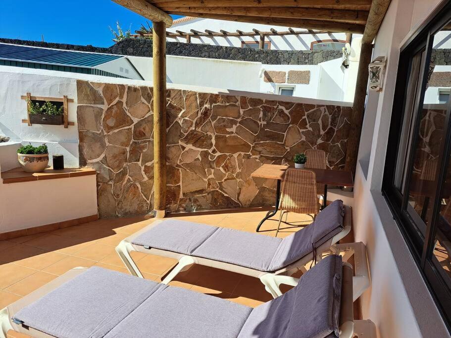 Apartamento Valentina Tias Exterior photo