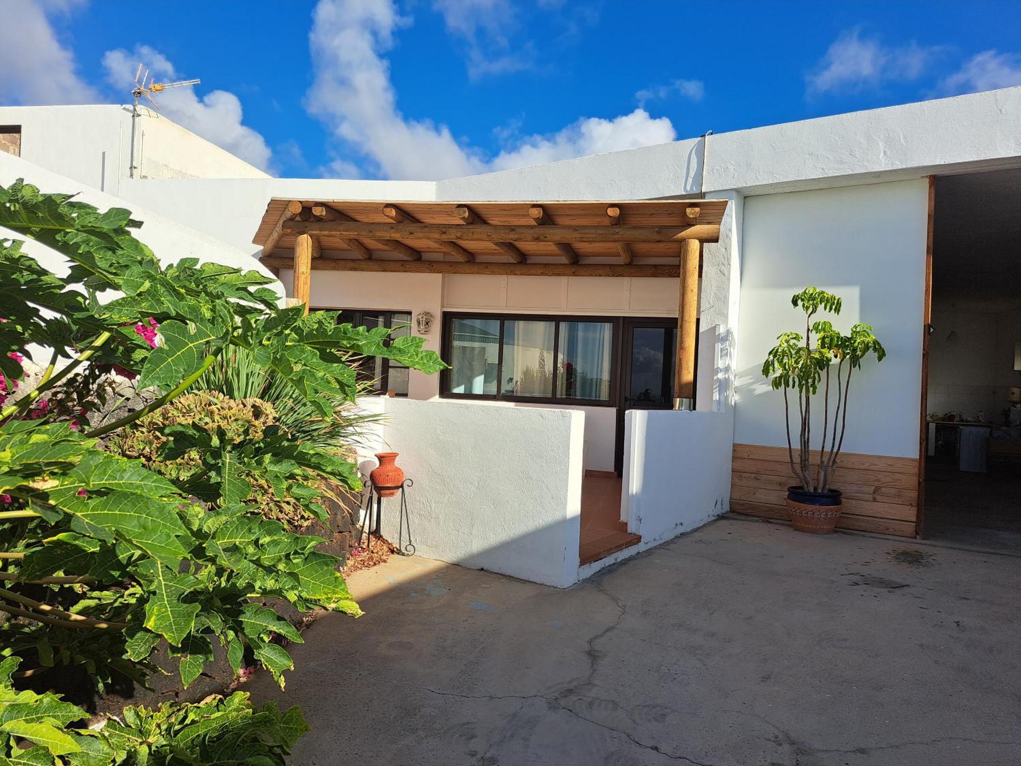 Apartamento Valentina Tias Exterior photo