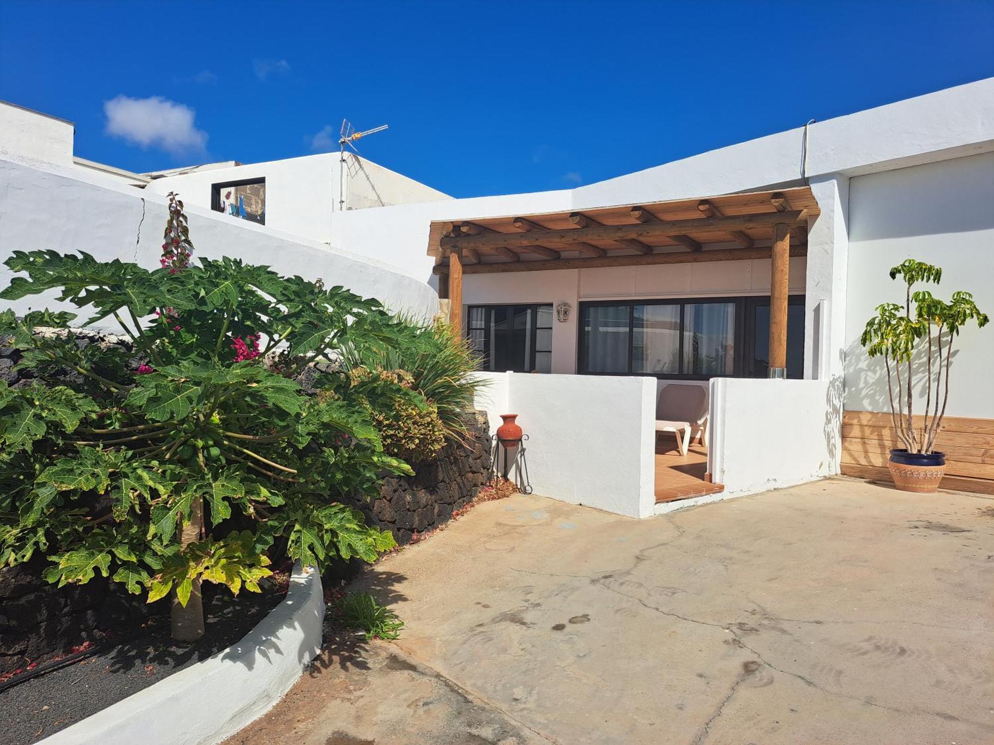Apartamento Valentina Tias Exterior photo